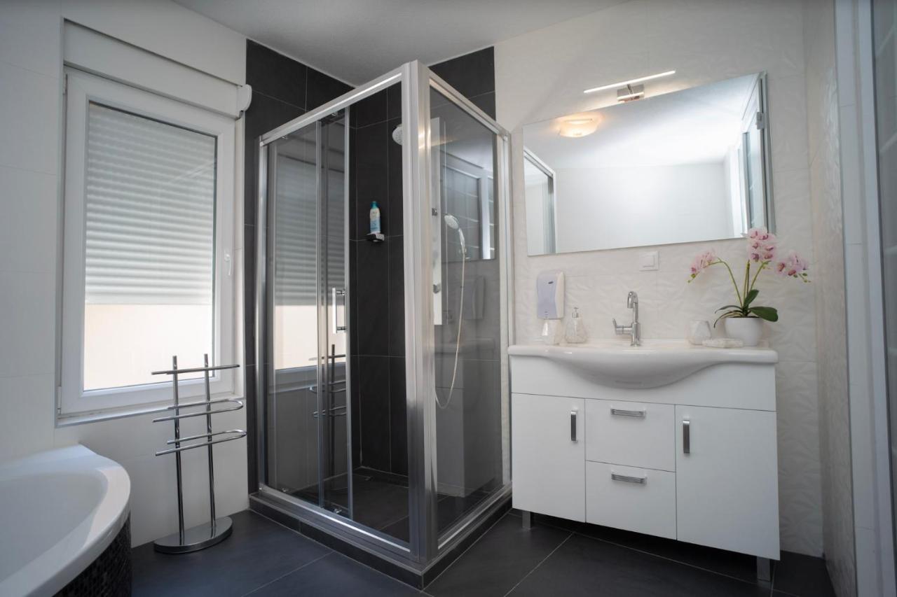 Urban Suites & Apartments 모스타르 외부 사진